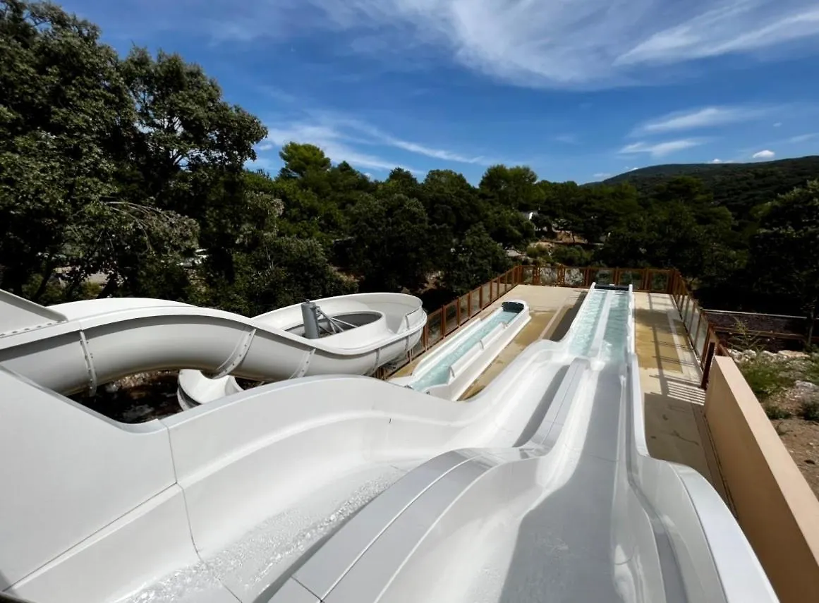 Mobil-Home Dans Camping 4* Saint-Laurent-du-Verdon Francia